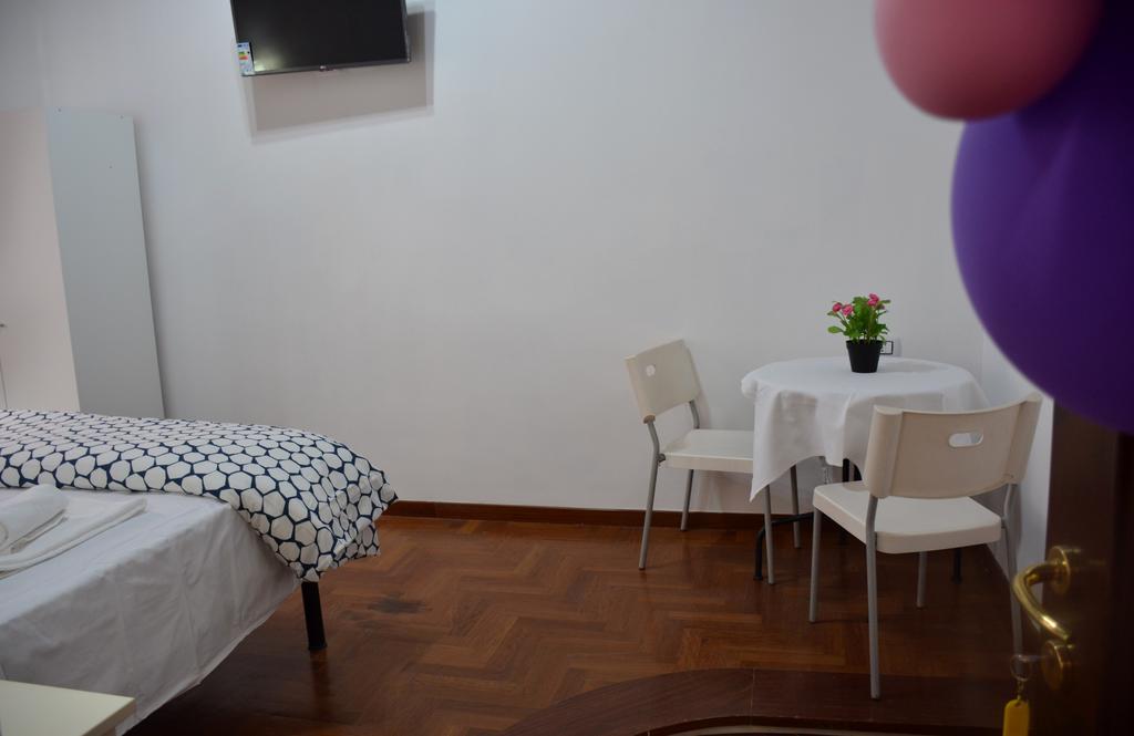 Roma Hotel Srls Екстер'єр фото